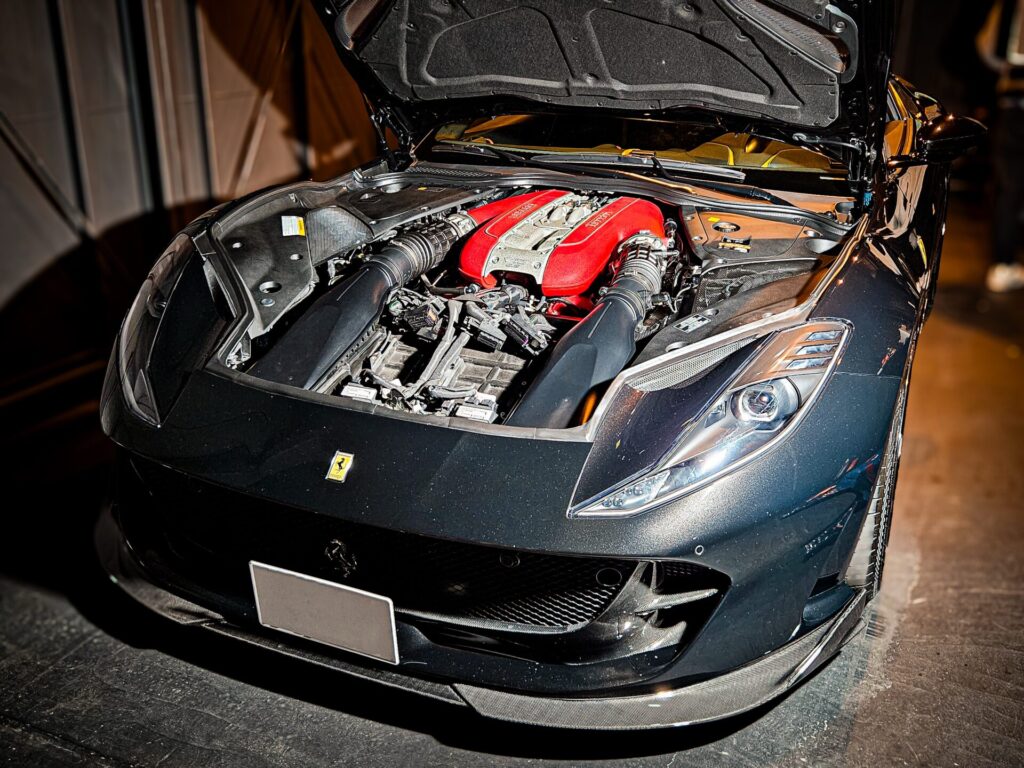 フェラーリ812スーパーファスト