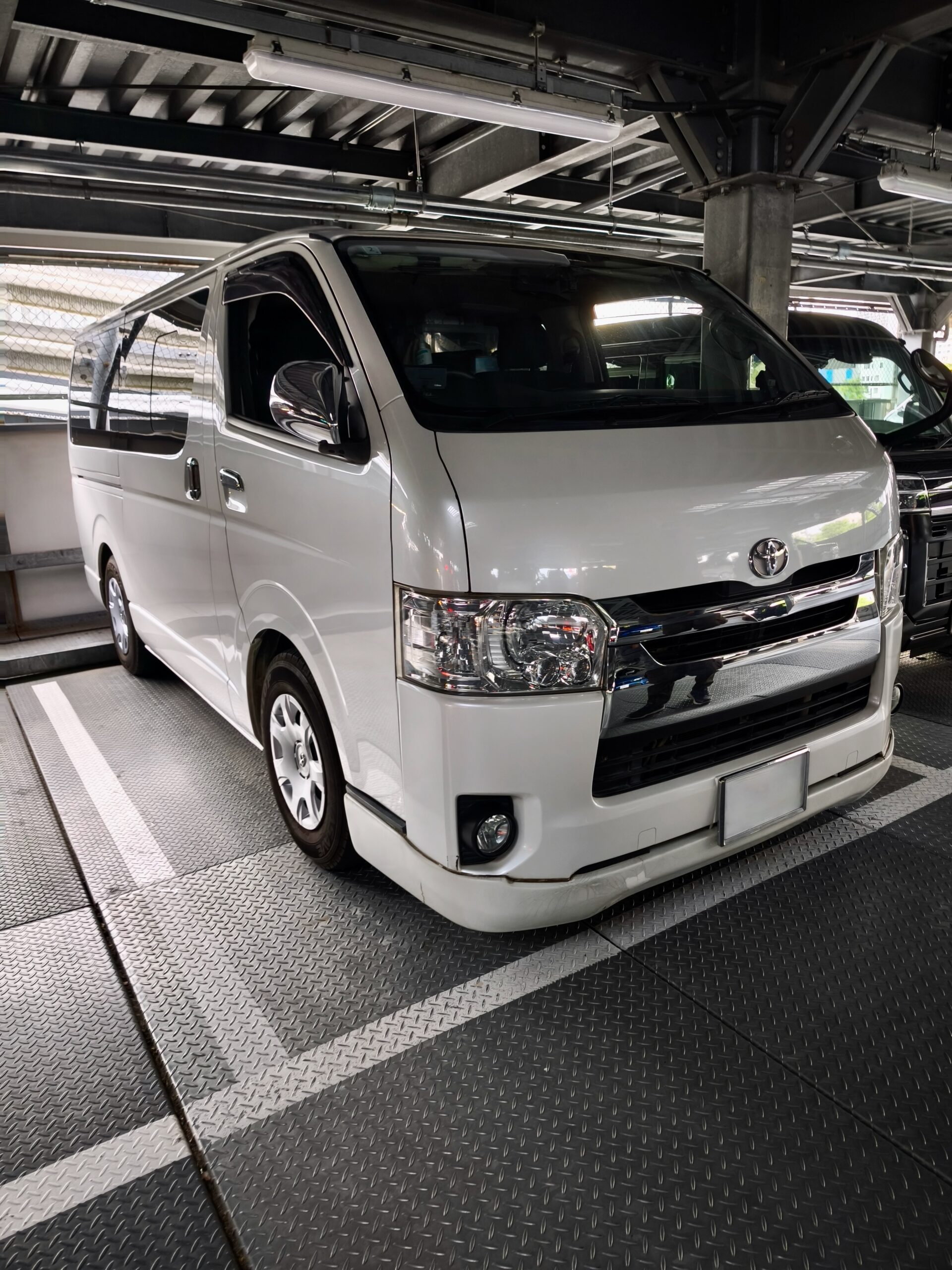 ハイエース200系 4型 1KD-FTV ECUチューニング施工車両