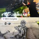 フロントサブフレームを取り外した状態のBMW F31車体下部