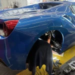 バブリング施工でお預かりしたフェラーリ488スパイダー（ブルー）のリヤビュー