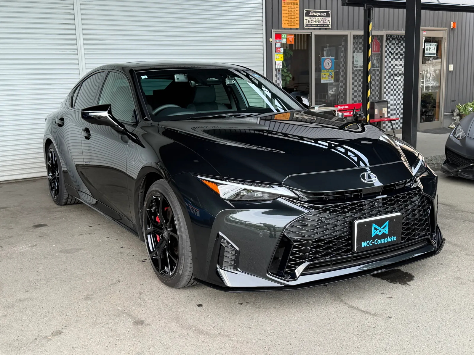 is300h-nextinnovation-lip-spoiler-1 – mbFAST Tuning IS300Hフロント全体、nextinnovationリップスポイラー装着後の外観