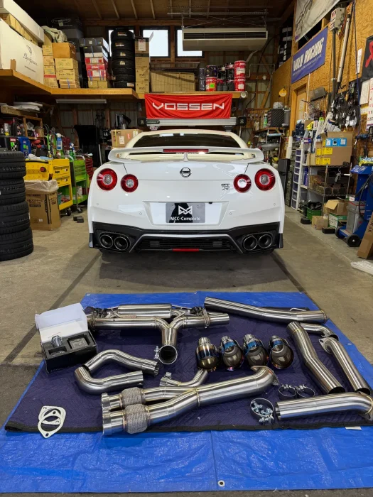 gtr-exhaust-airsuspension-1 – mbFAST Tuning
